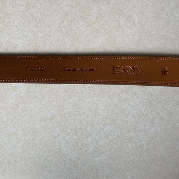 DKNY Genuine Leather Belt Men’s size40 - Picture 3 of 7
